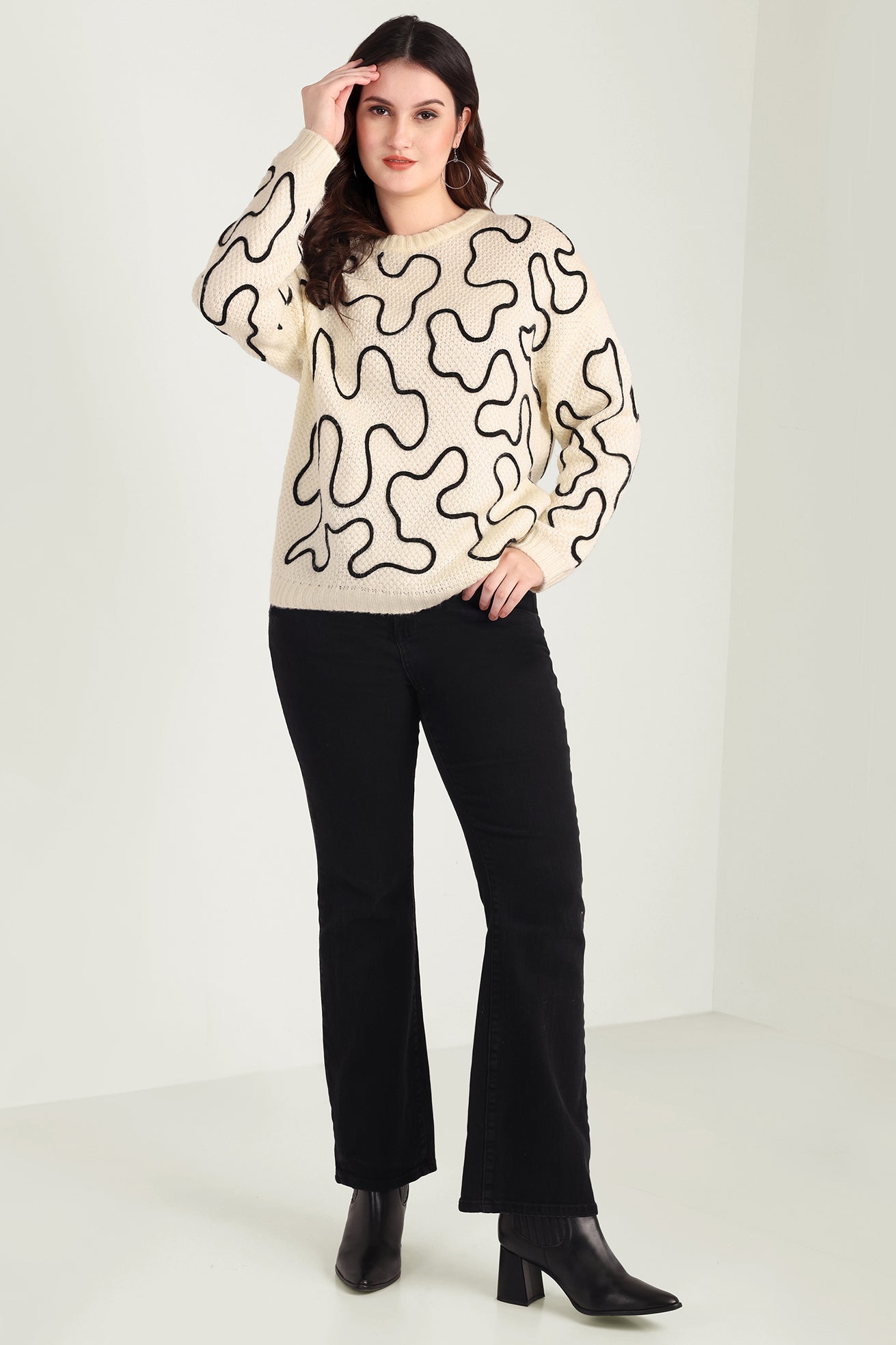 Twist of West Knitted Sweater in Canyon White