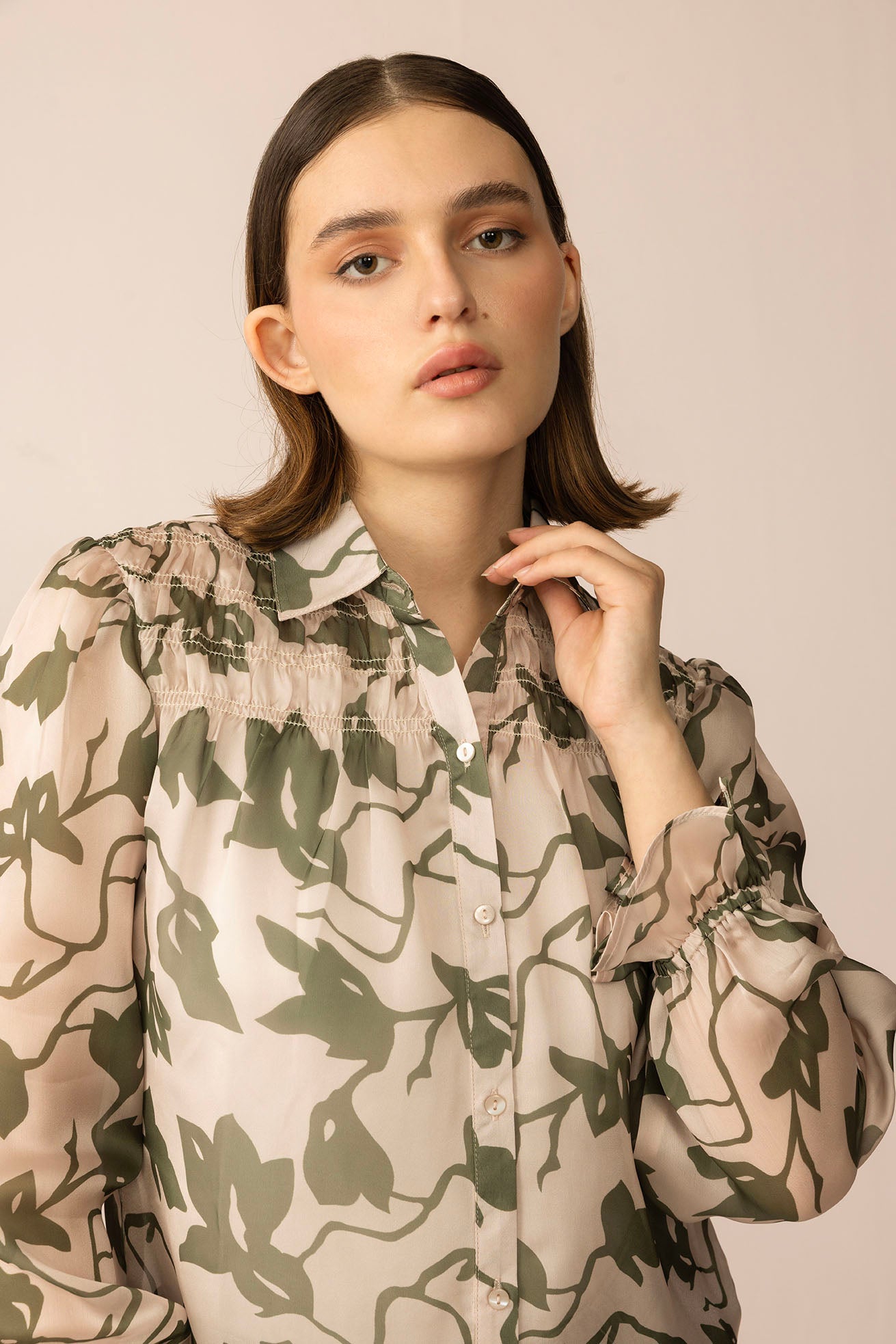 Forest Muse Printed Top in Olive Bloom