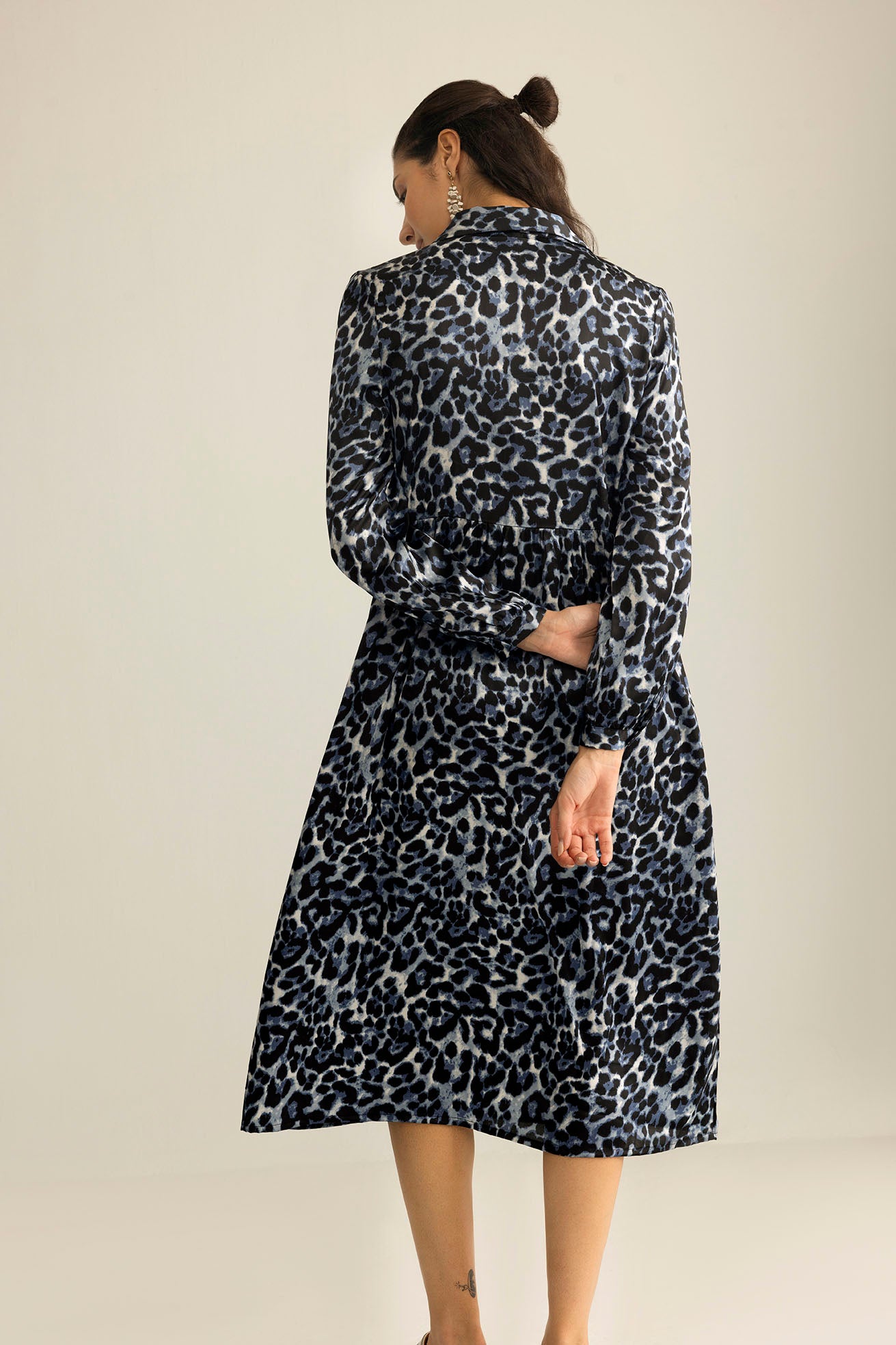 Palm Theory With Animal Print Maxi Dress in Twilight Navy