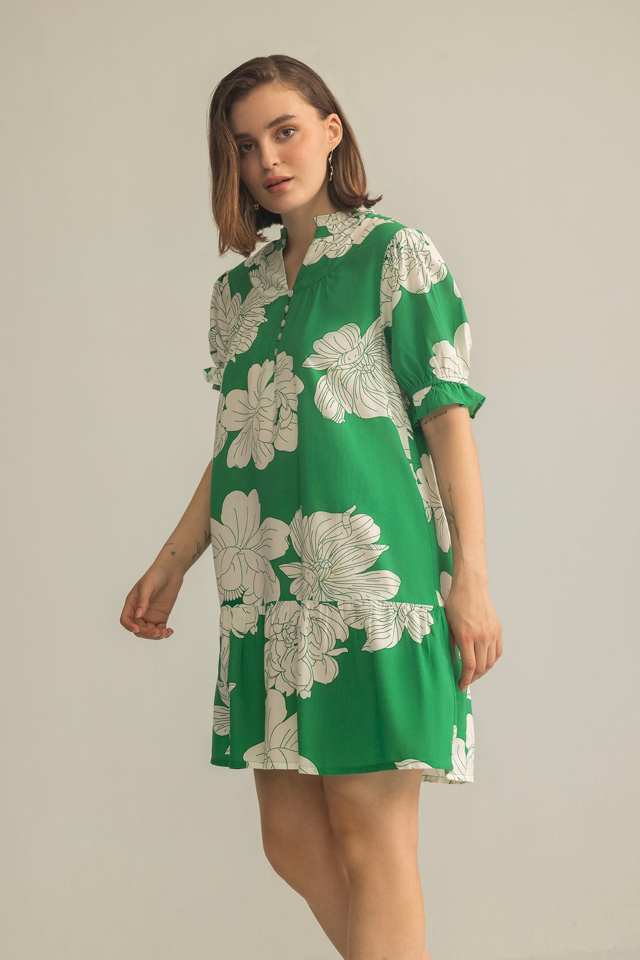 Minted Bloom Mini Dress in Green Daisy