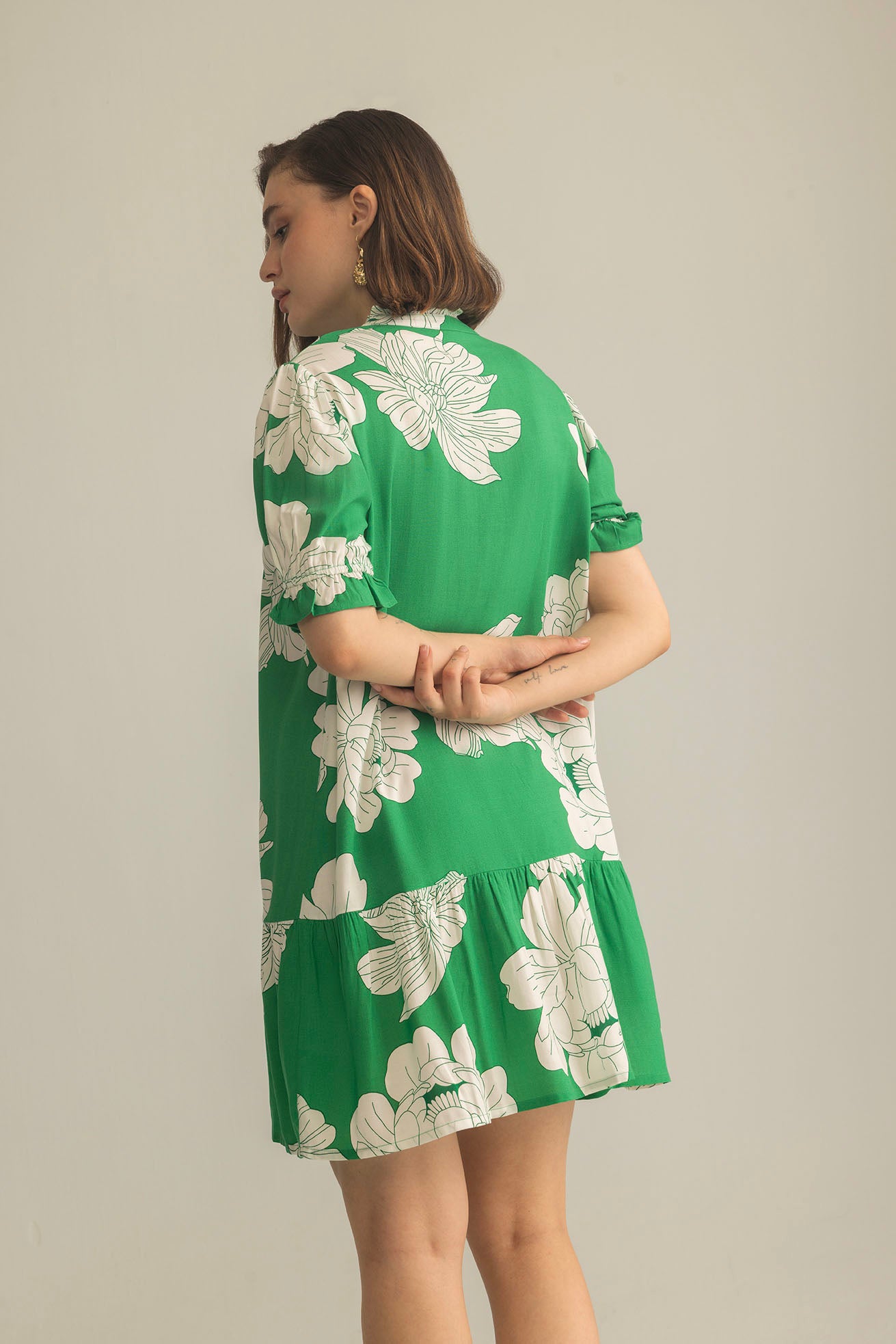 Minted Bloom Mini Dress in Green Daisy