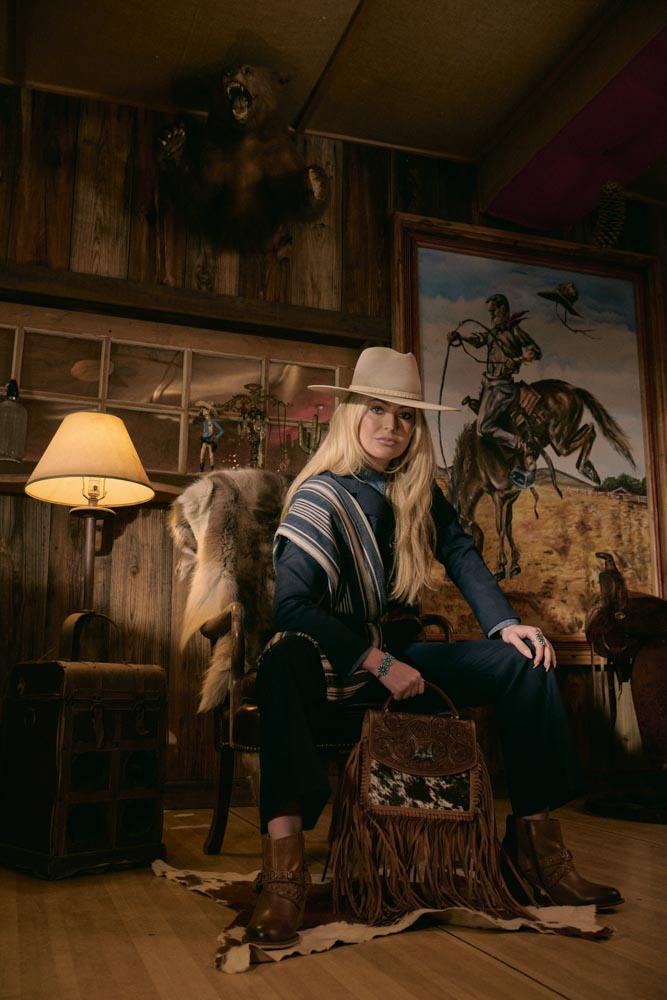 Classic Flap Medium Tassle Bag Cowhide And Calfskin