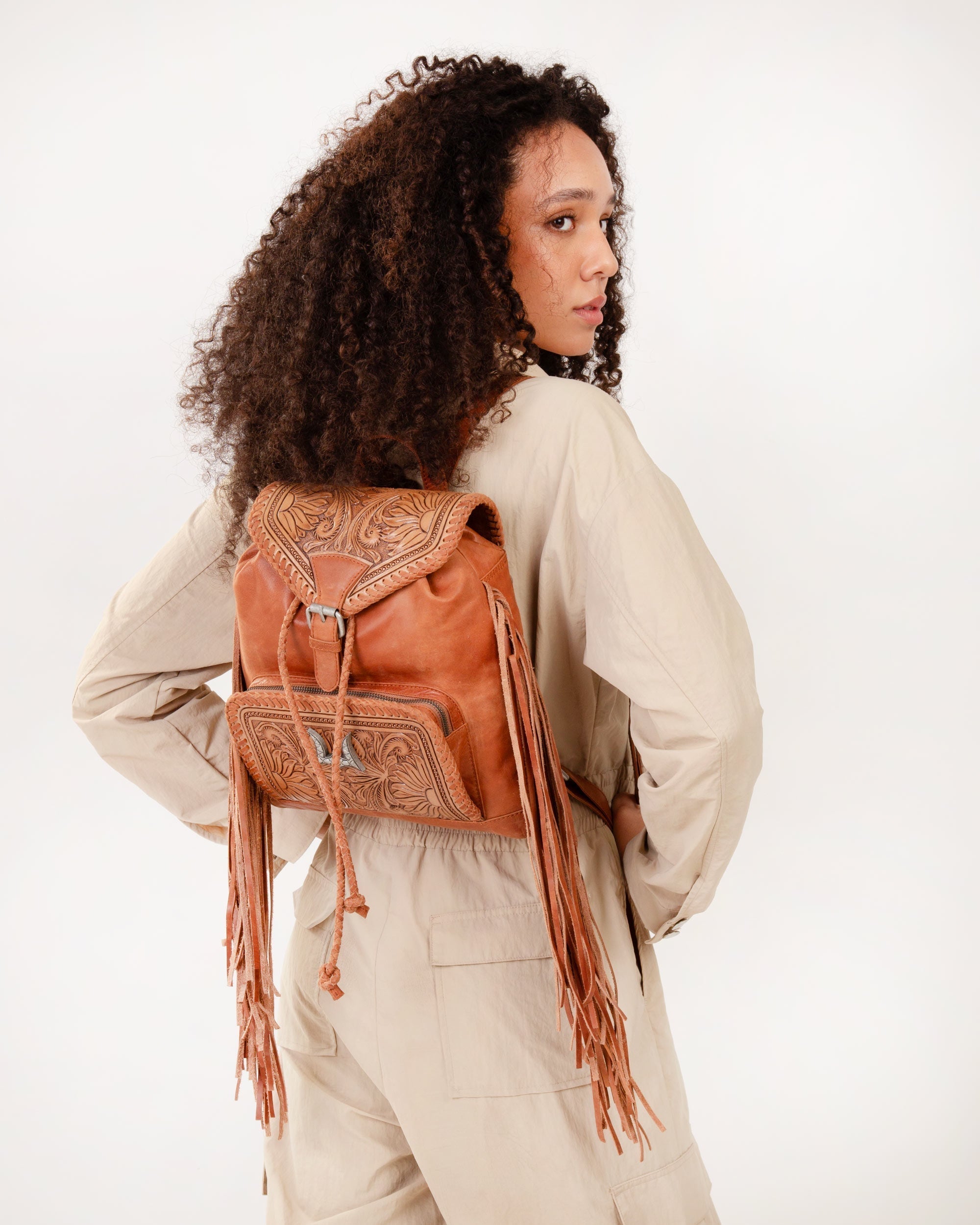 Roaming Trail Medium Backpack