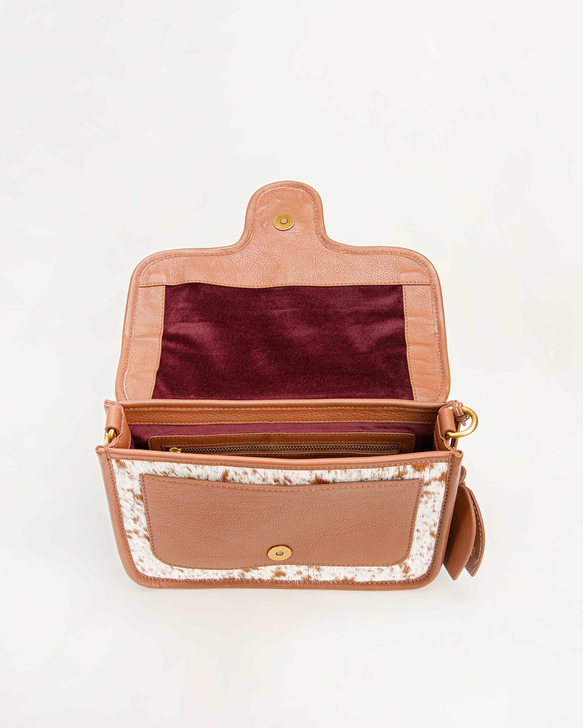 Shell Medium Purse Brown And White