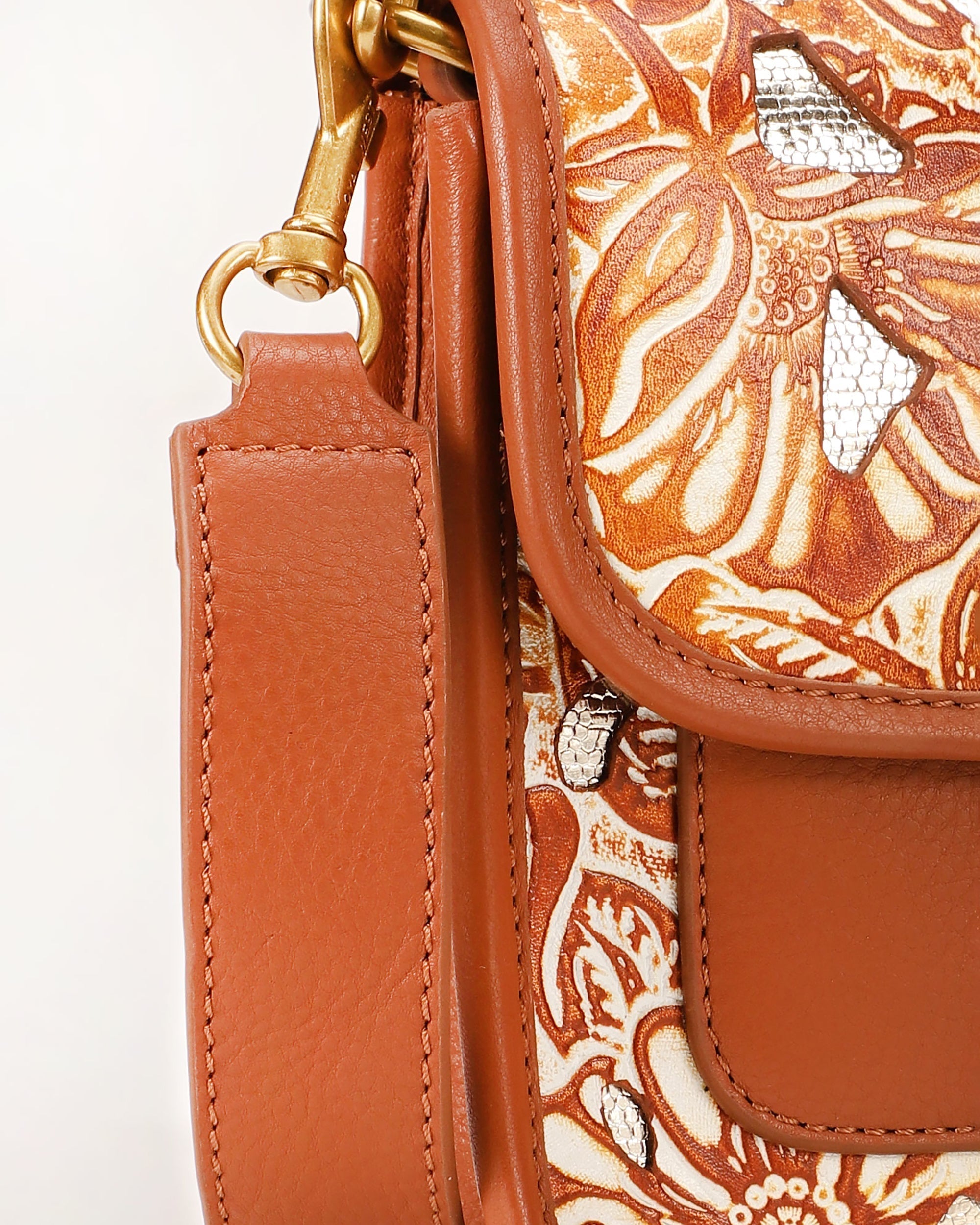 Shell Medium Purse Golden Floral Leather