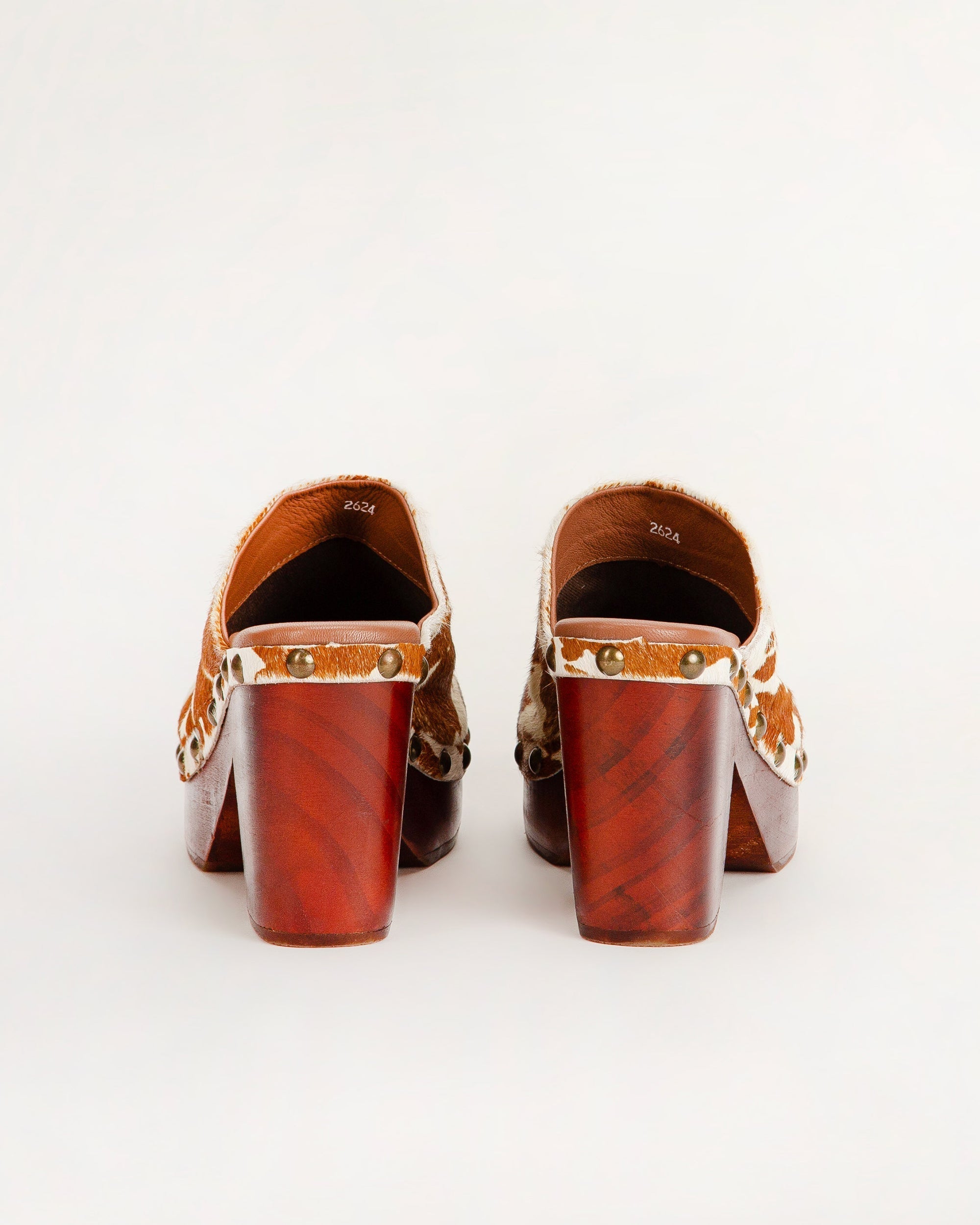 Carlotta Trail Clogs Brown And White Cowhide