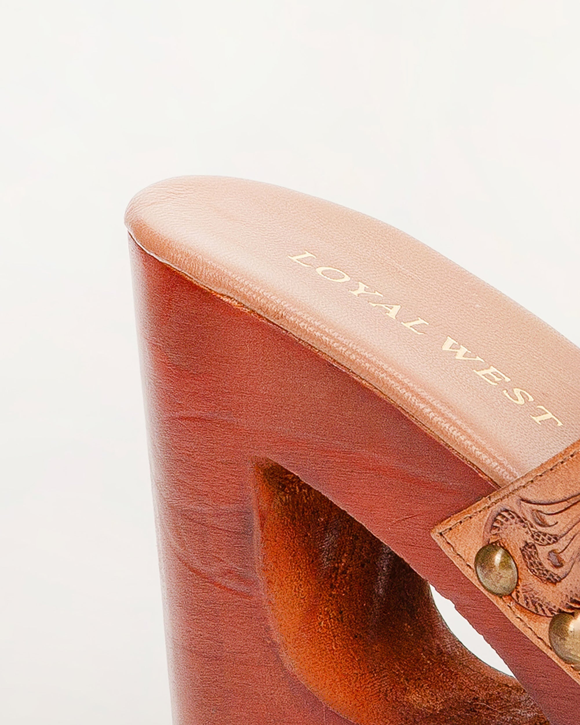 Desert Wanderer Sandals - Light Brown