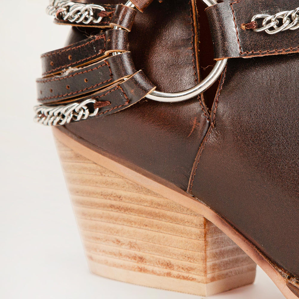 Raven Vanyon Booties In Calfskin