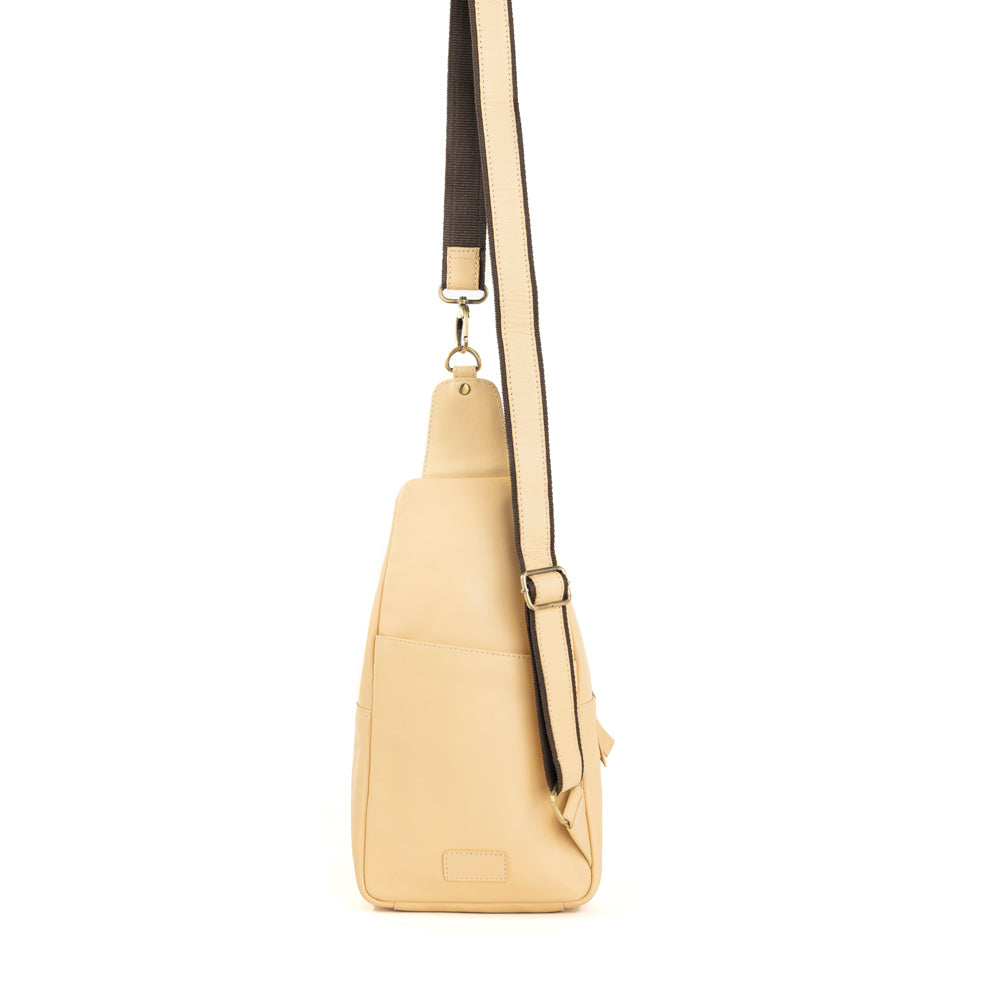 Glorietta Sling Bag In Light Camel