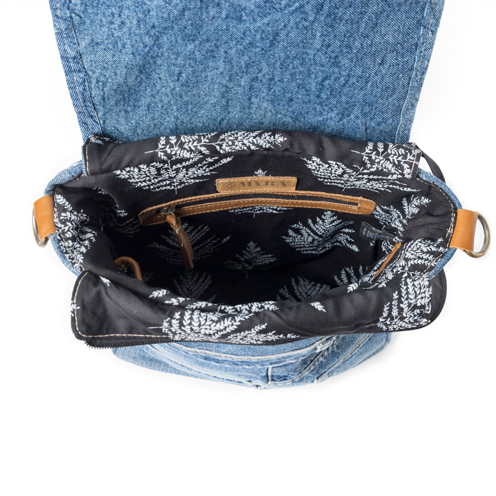 Ashley Adventure Crossbody Bag