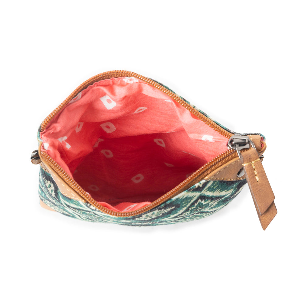 Grand Mesa Memories Crossbody Bag In Green