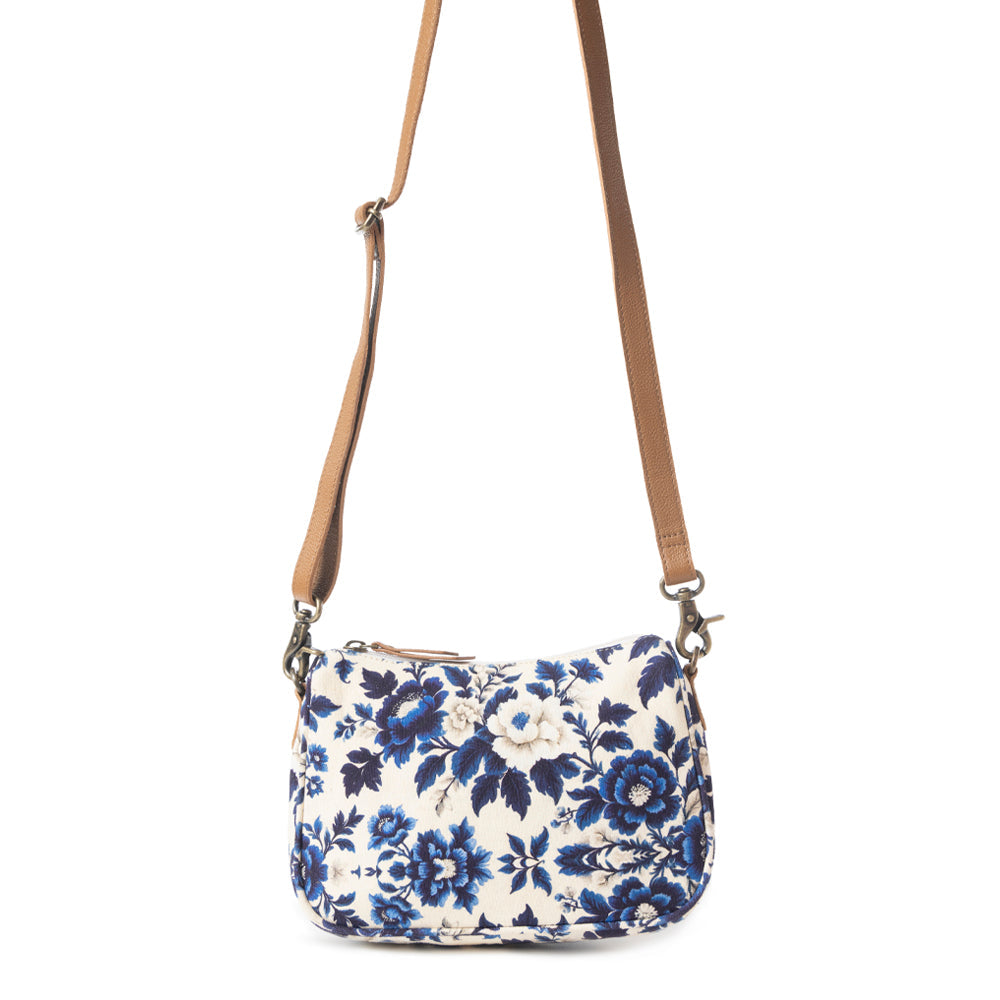 Cottage Rose Crossbody Bag In Blue