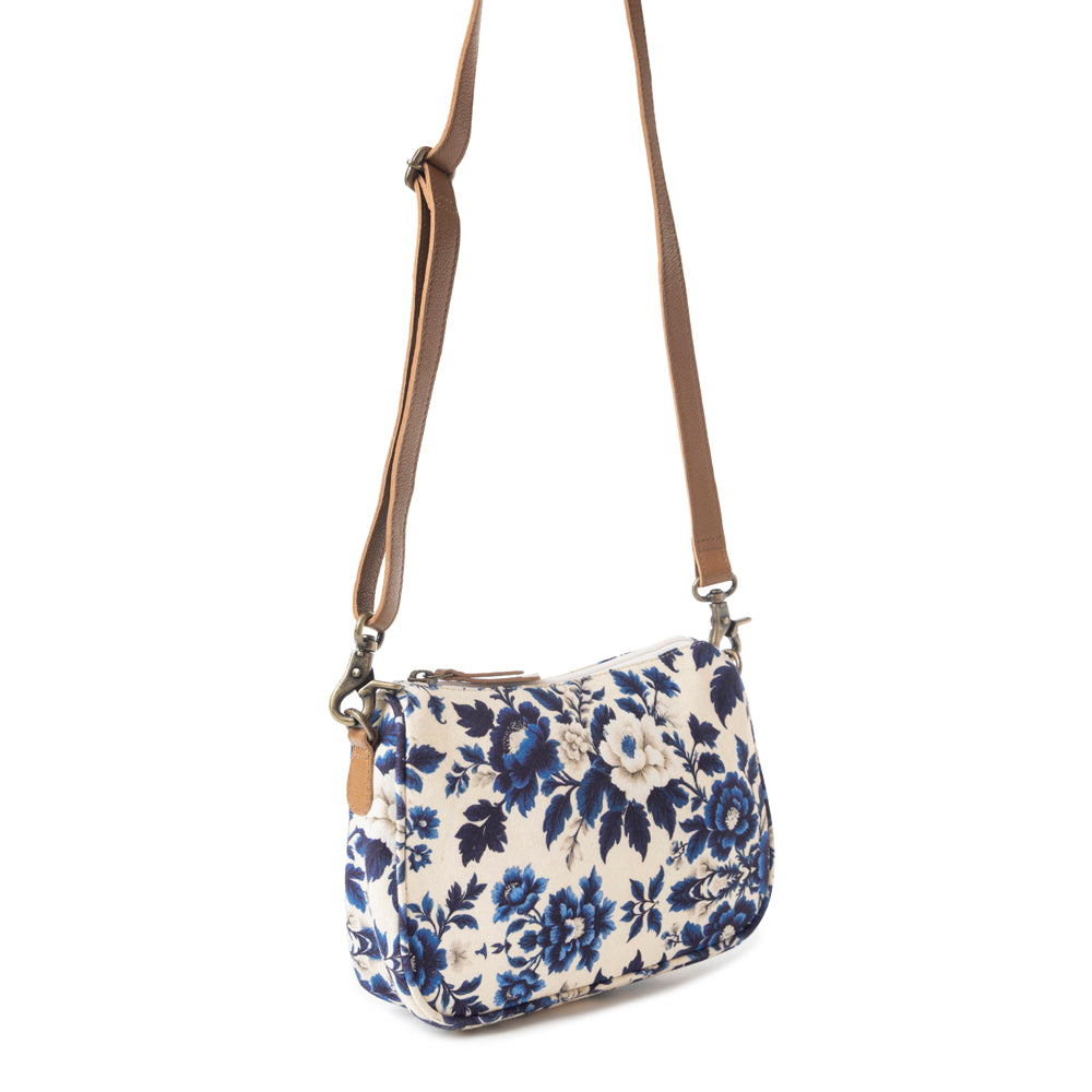 Cottage Rose Crossbody Bag In Blue