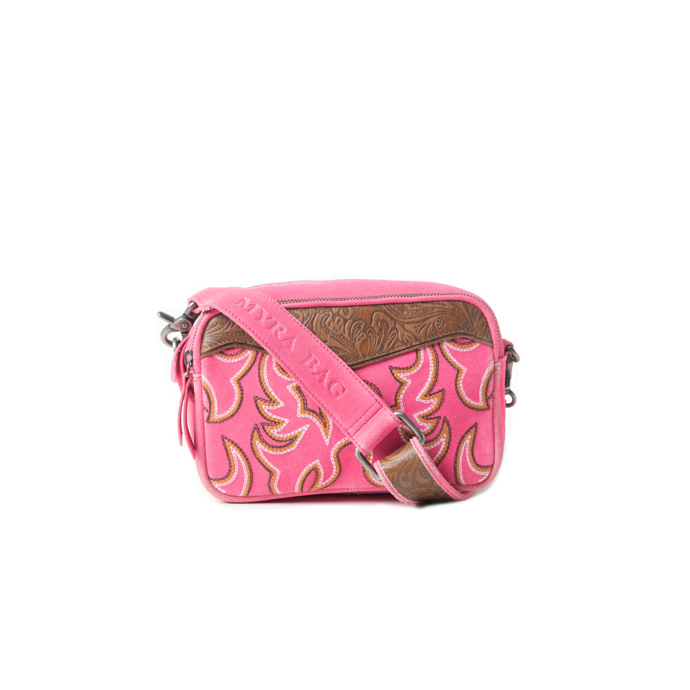 Marla Range Shoulder Bag In Pink