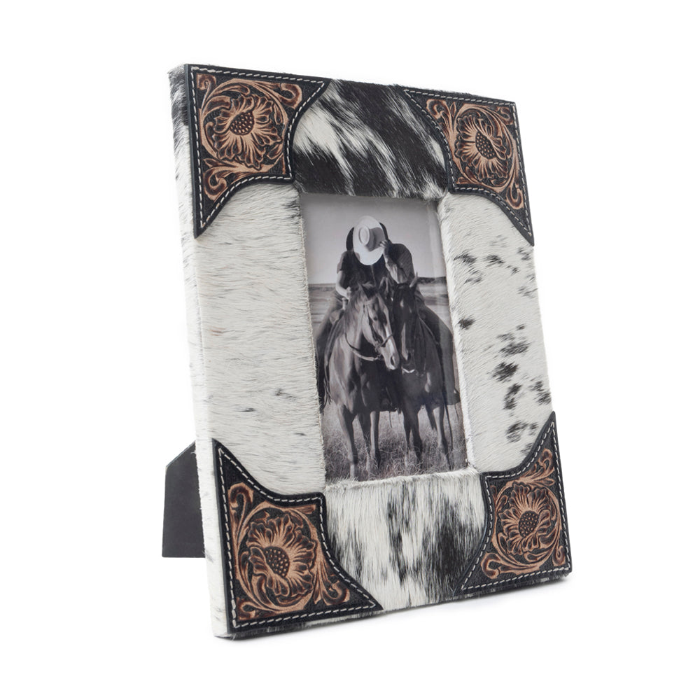 Tumbleweed Trail Photo Frame In Black & White