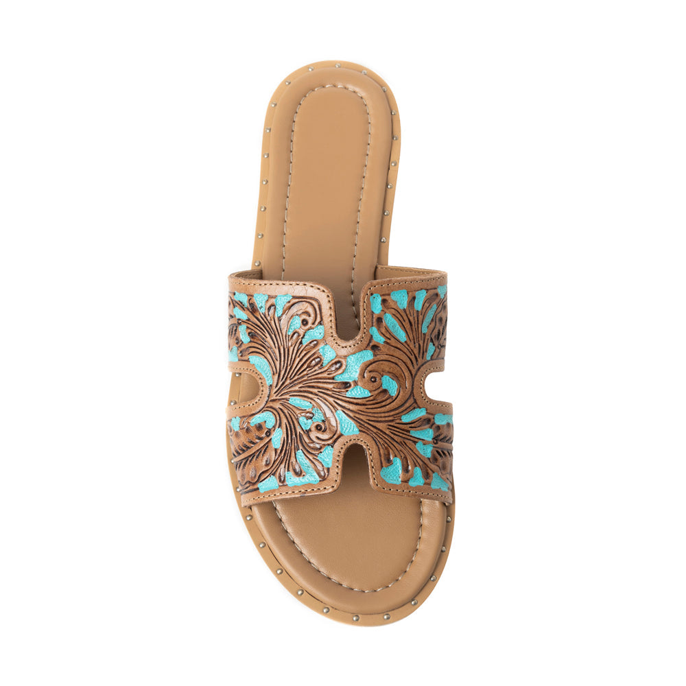 Carmina Anne Sandals In Brown