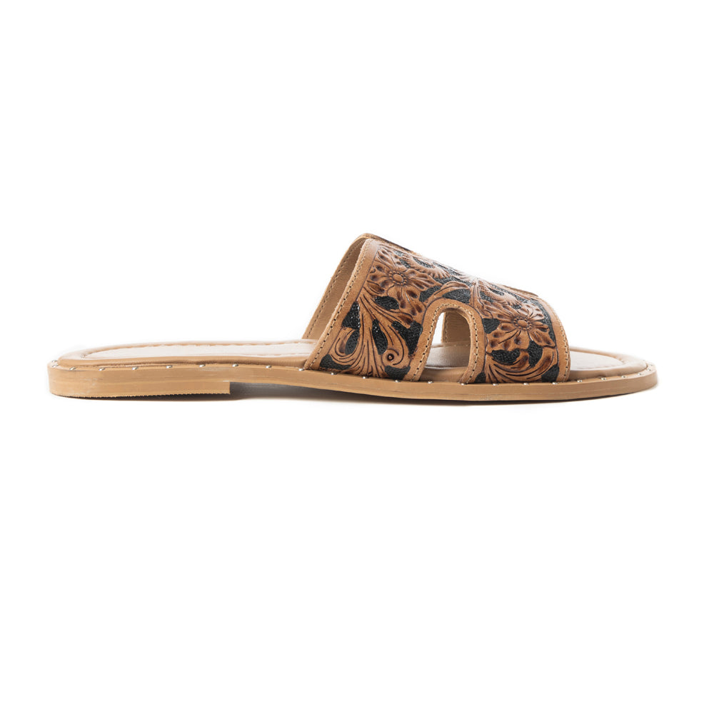 Carmina Anne Sandals In Brown