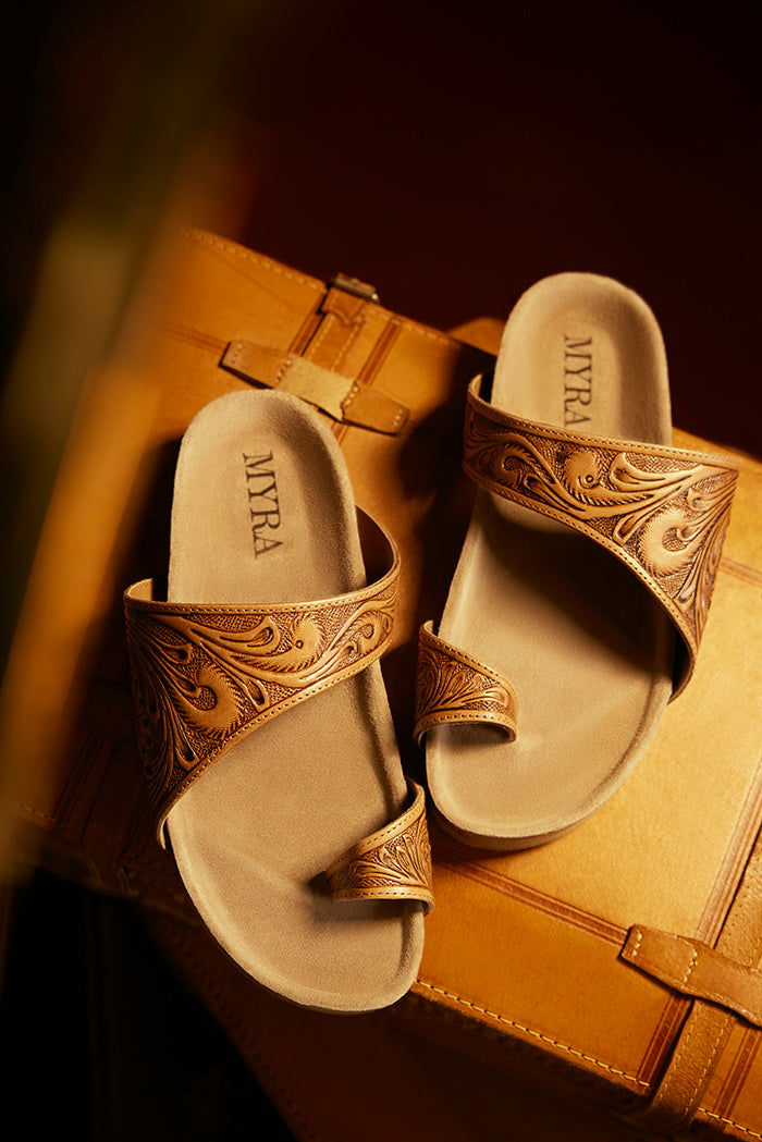 Eastward Winds Sandals In Beige