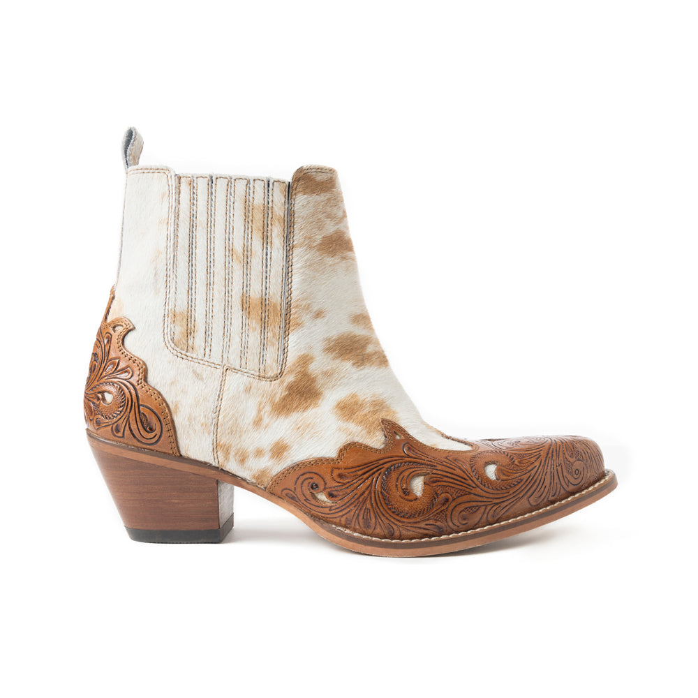 Twin Forks Booties In Brown & White