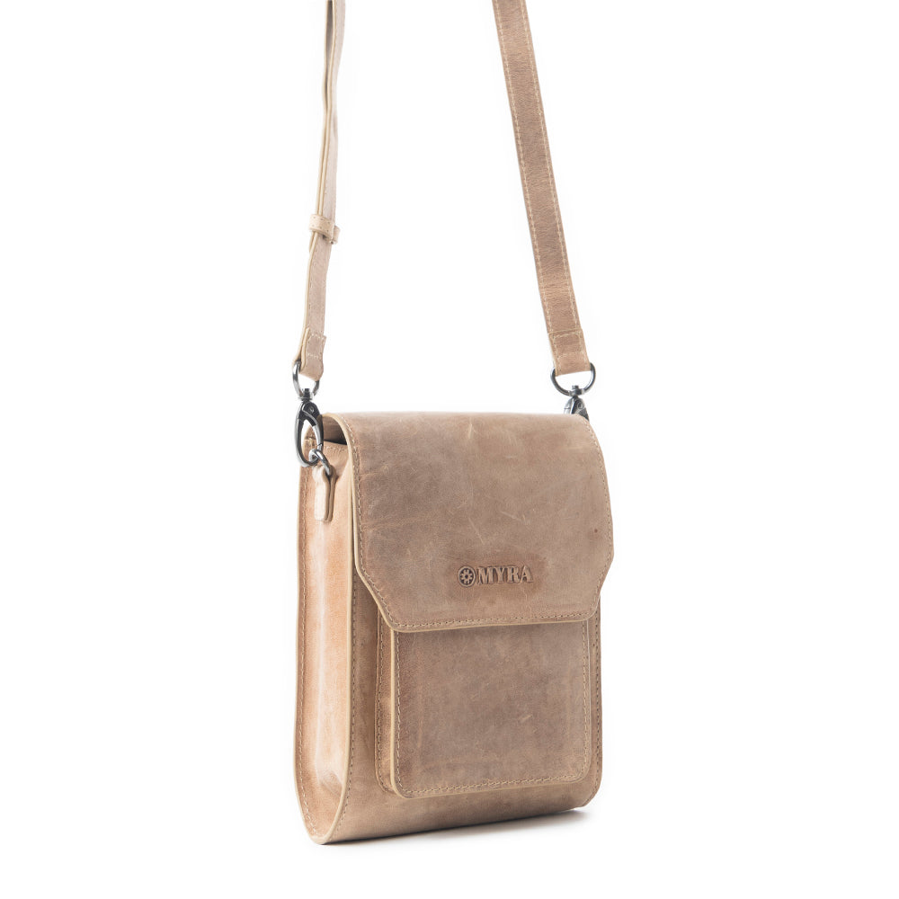 Padrina Trail Leather Bag In Sand