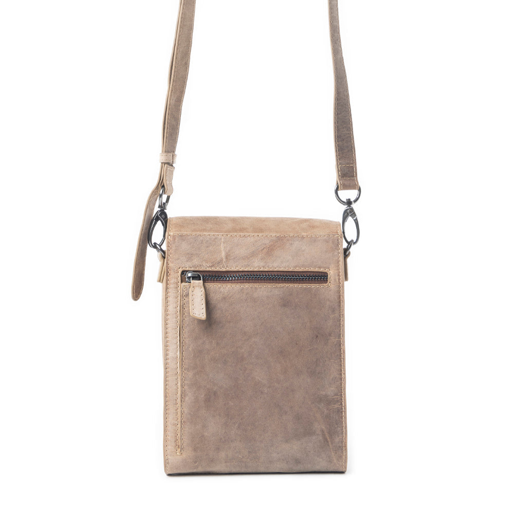 Padrina Trail Leather Bag In Dark Sand