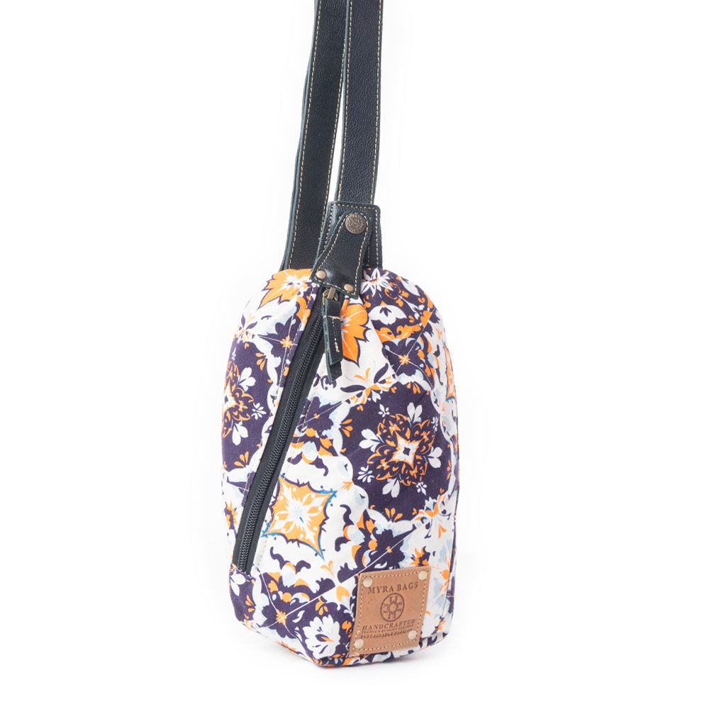 Oasis Blooms Fanny Pack Bag Variant Combo