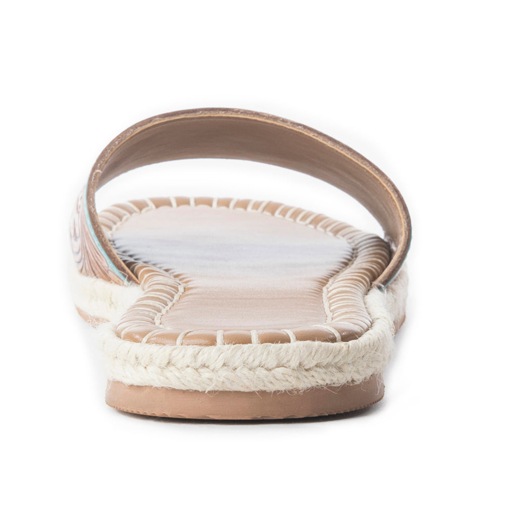 Horizon Creek Slides In Turquoise