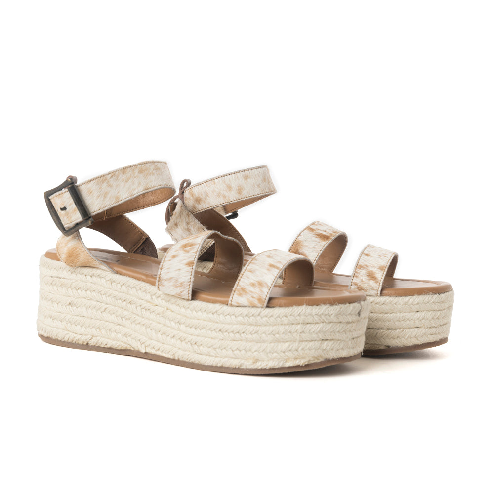 Longhorn Lasso Leather Sandals in Brown & White Hairon