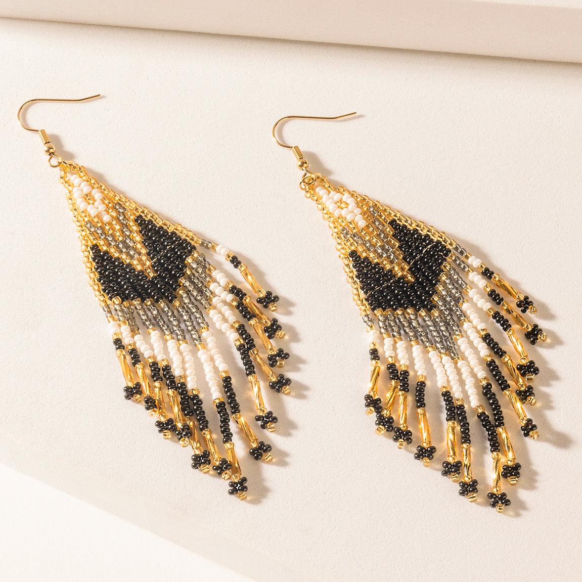 Rodeo Rhythm Earrings in Ivory Amber