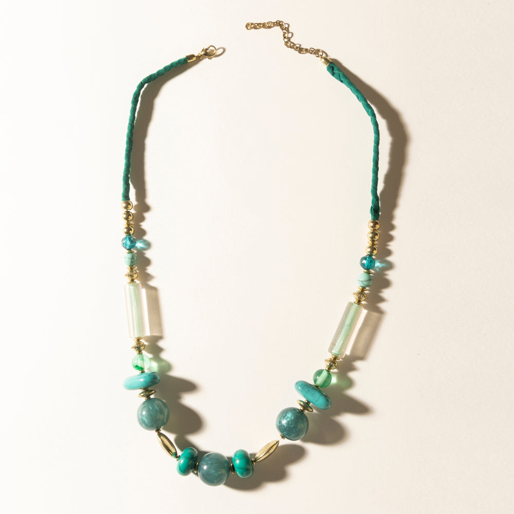 Lagoon Mist Necklace in Spring Aqua