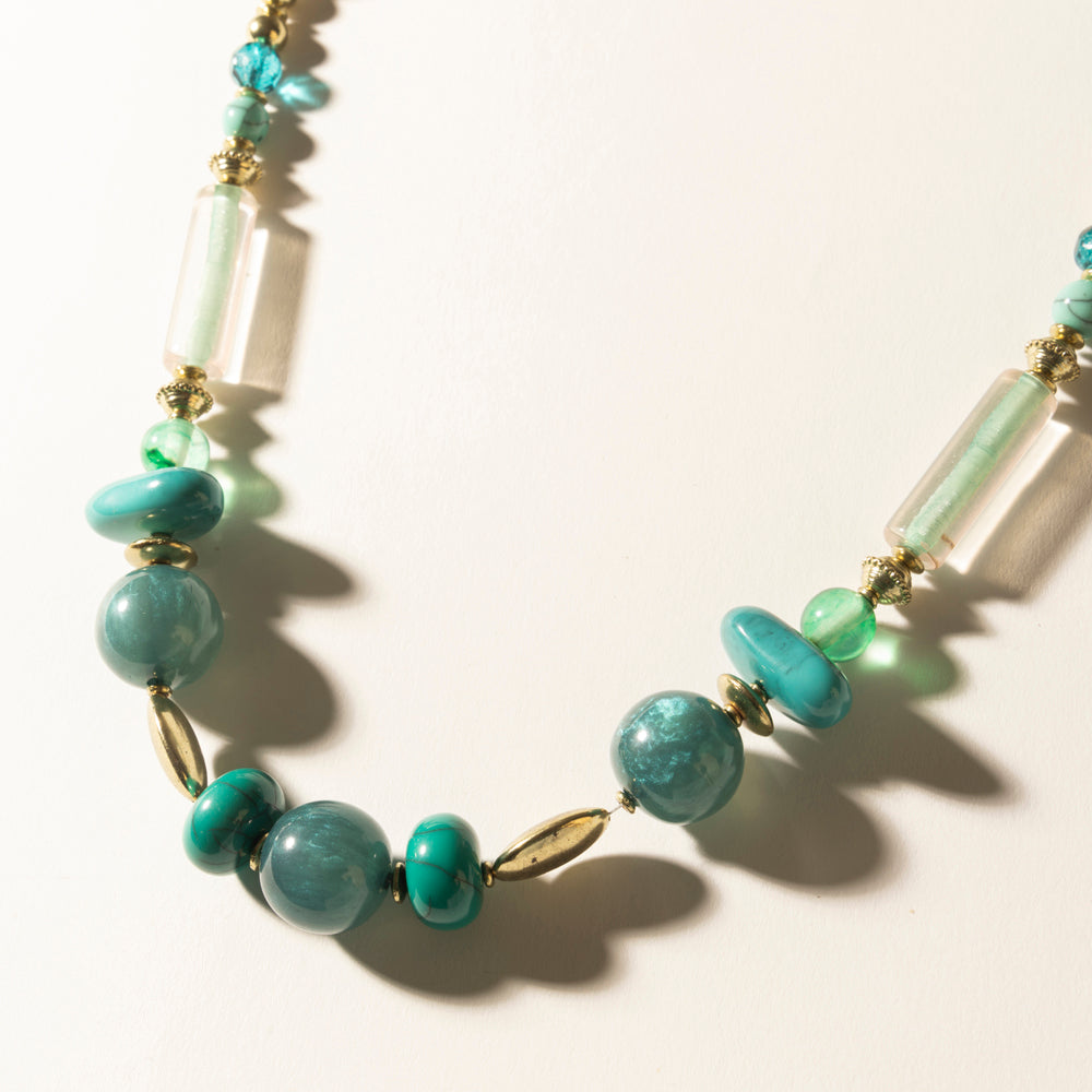 Lagoon Mist Necklace in Spring Aqua
