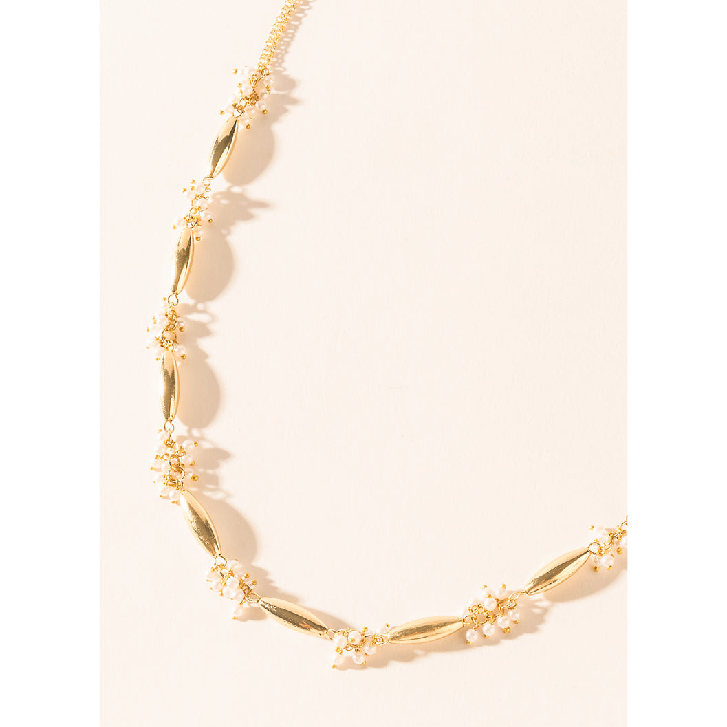 Florenza Necklace in Regal White