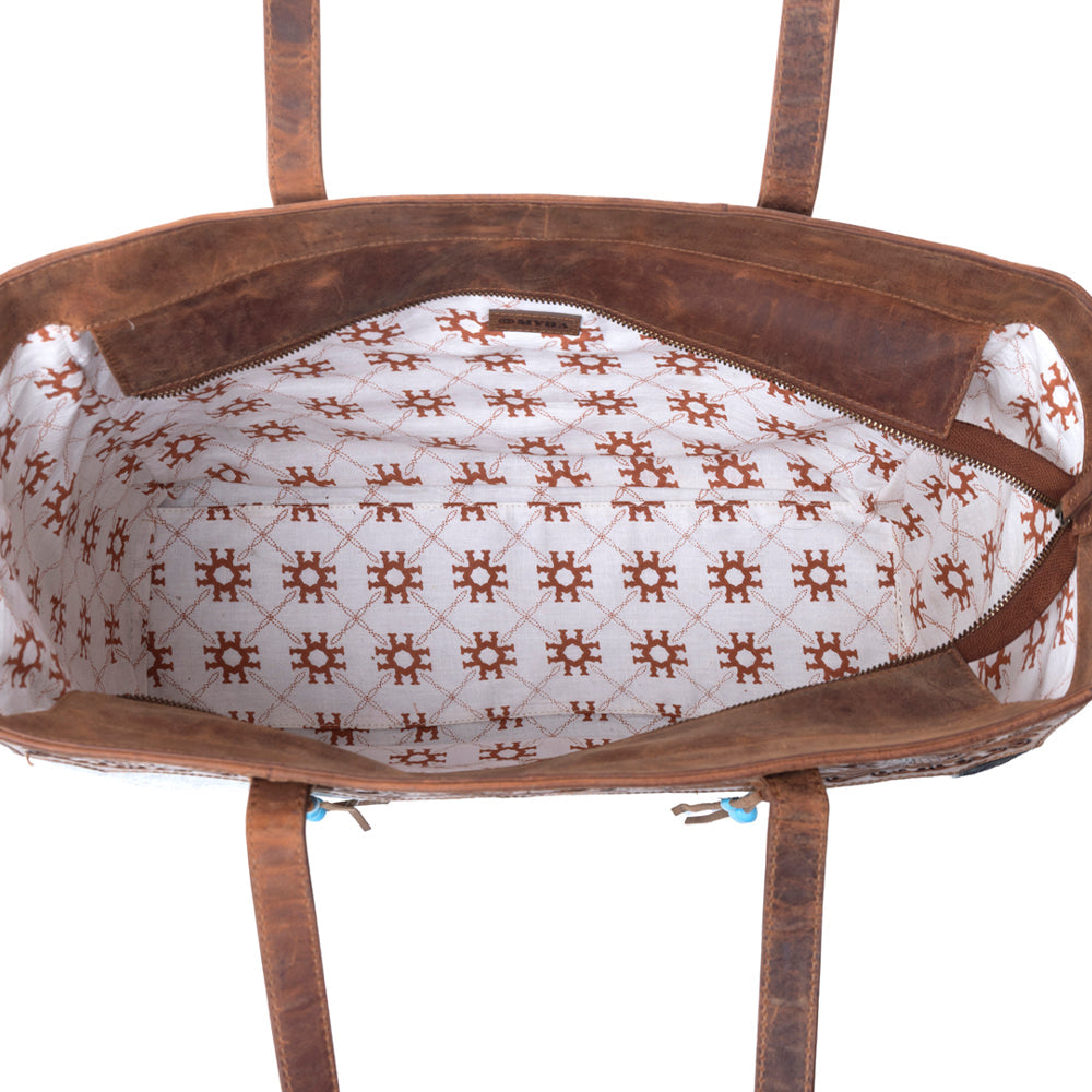 Myra Hearthwind Handtooled Bag in Onyx Frost