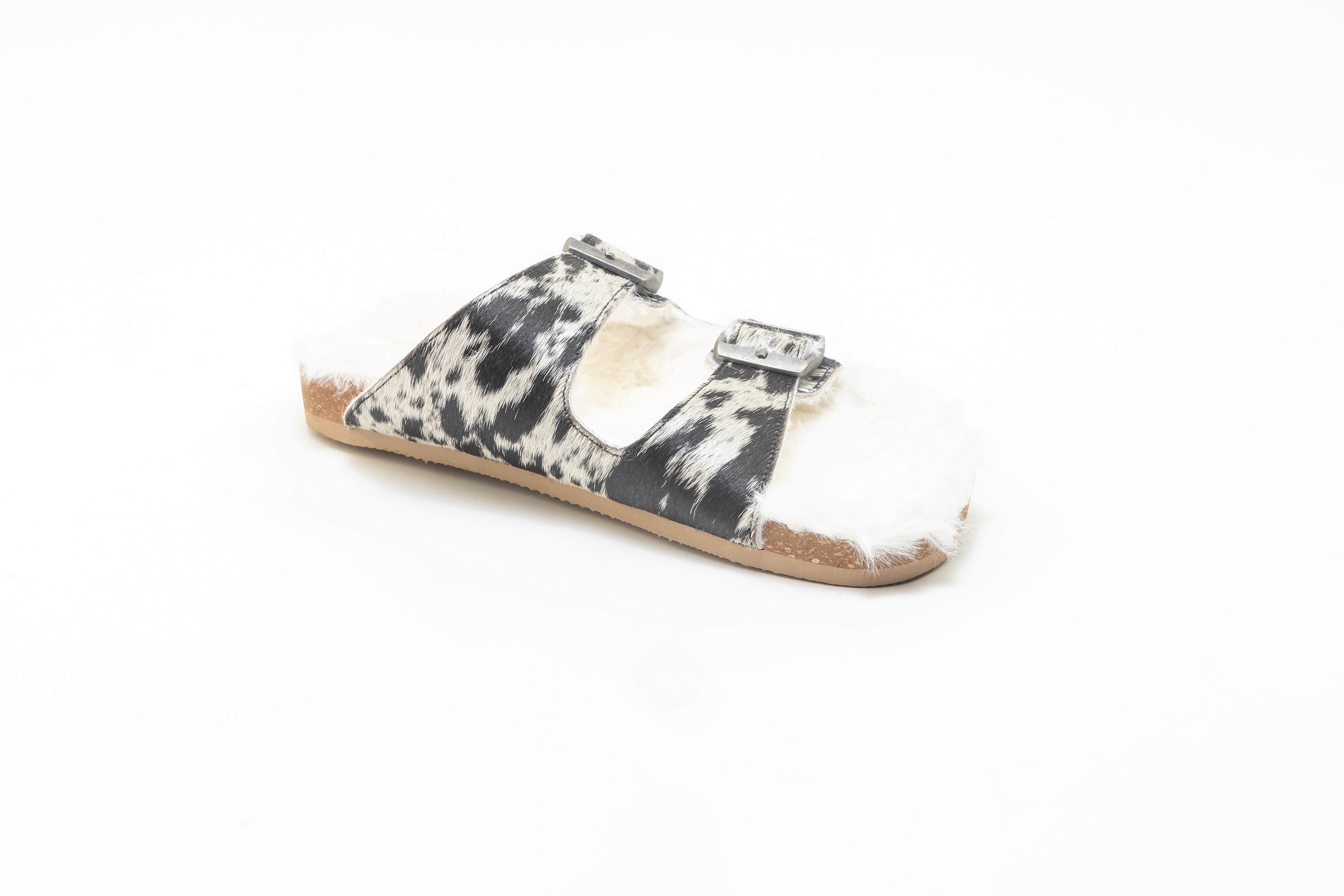 Prairie Winds Fur Comfort Hairon Leather Sandals In Black & White