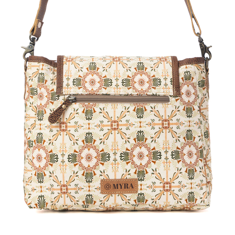 Oakline Cotton & Leather Shoulder Bag in Oat Brown