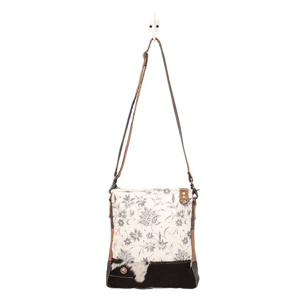 Albino Shoulder Bag