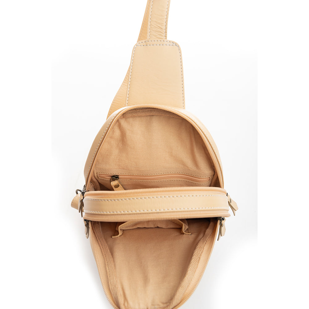 Glorietta Sling Bag In Desert Sand