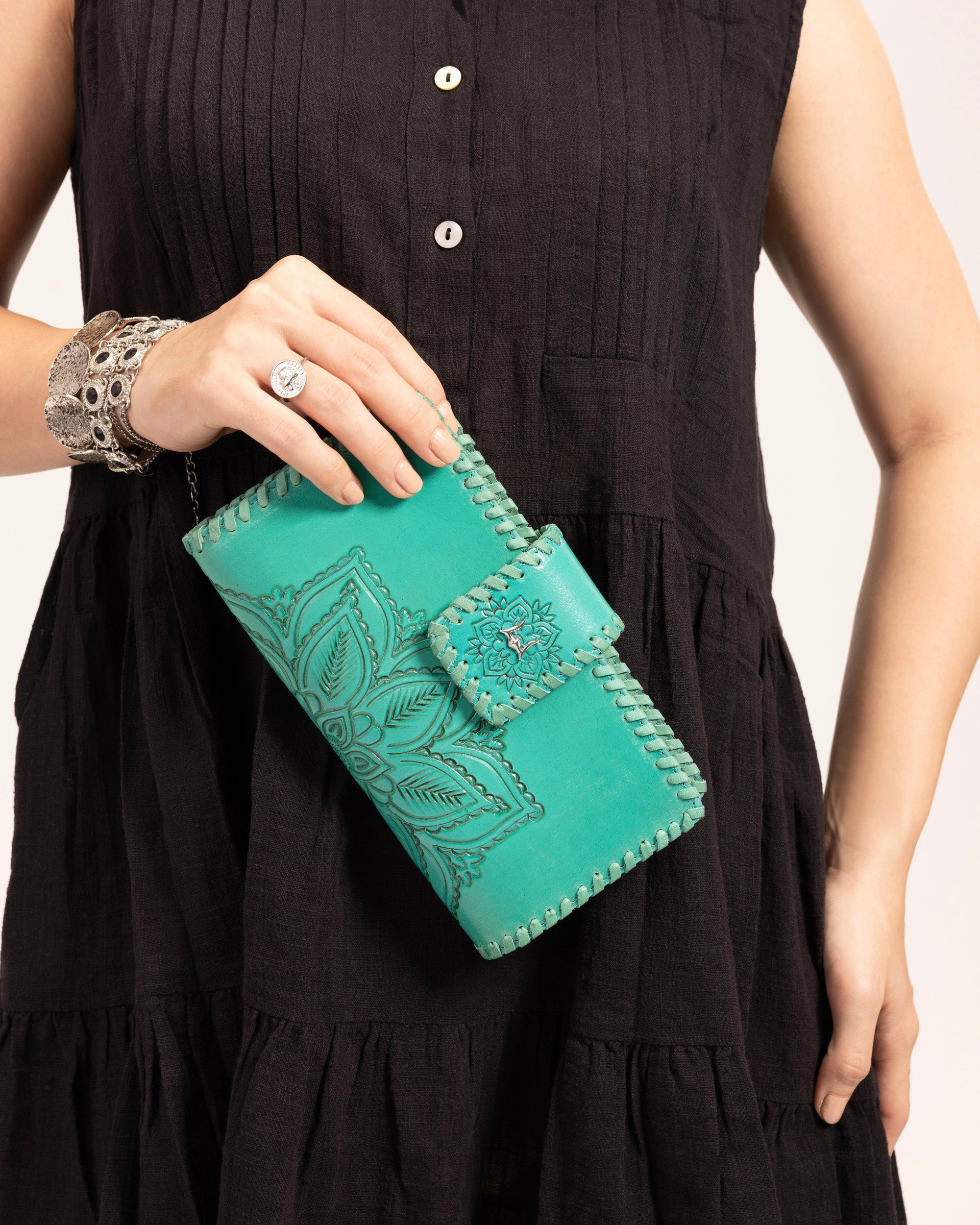 Desert Lotus Wallet - Turquoise