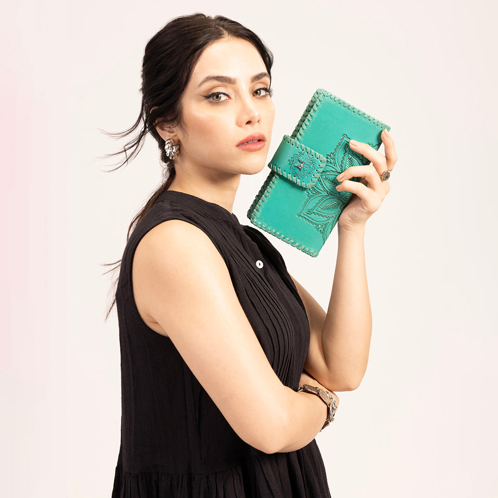 Desert Lotus Wallet - Turquoise