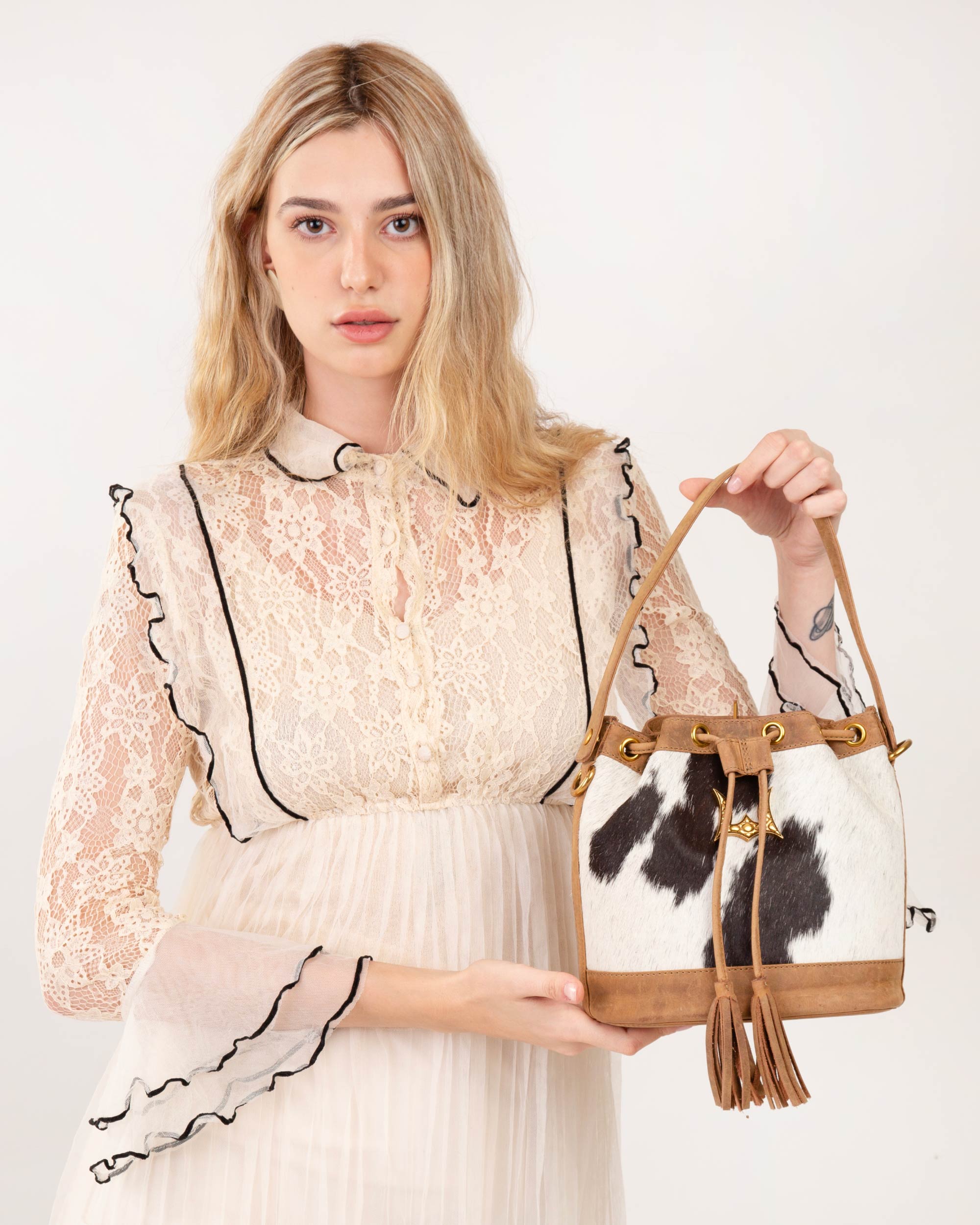 Lw Bucket Bag