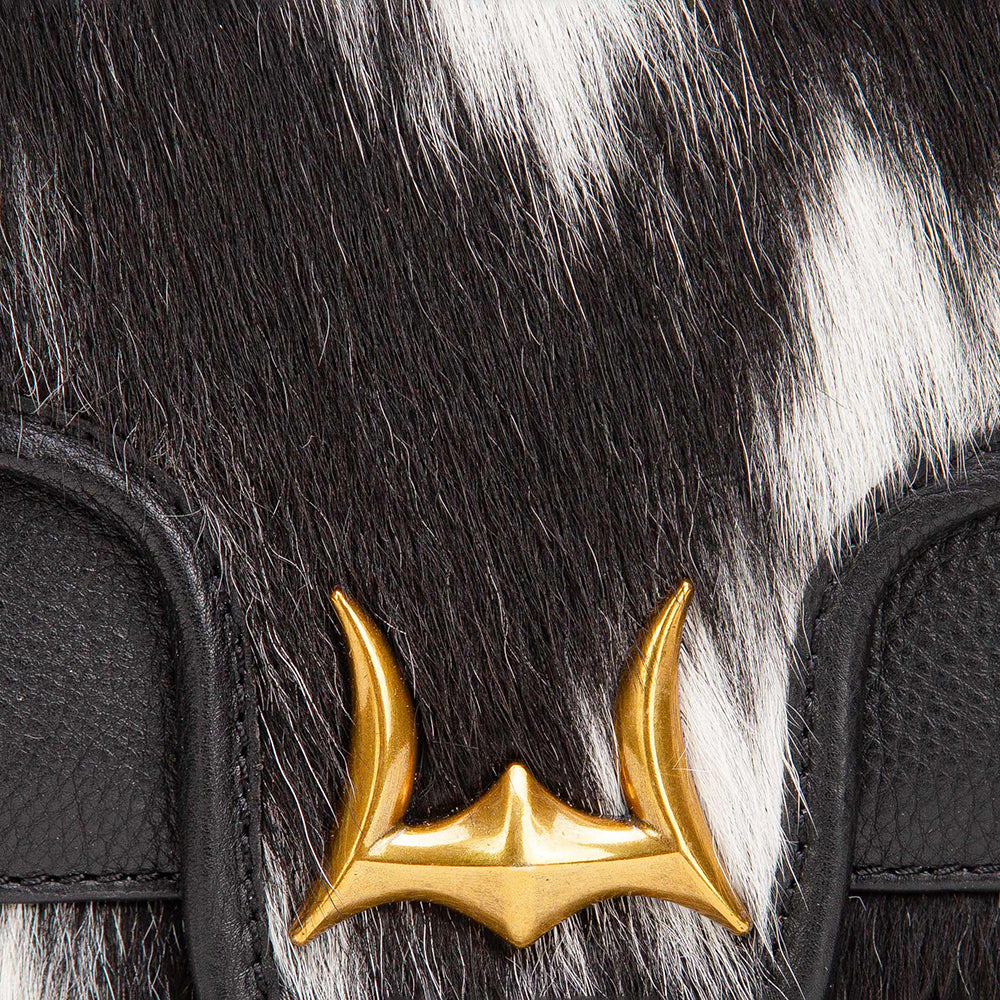 Shell Medium Purse Black And White