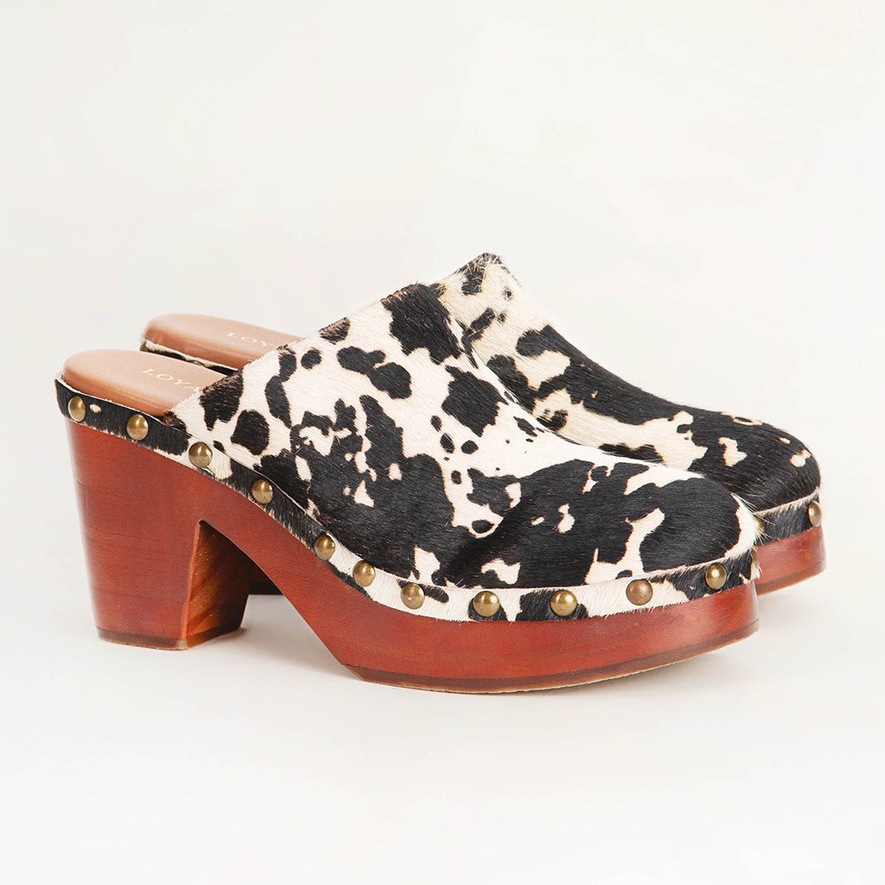 Carlotta Trail Clogs Black And White Cowhide