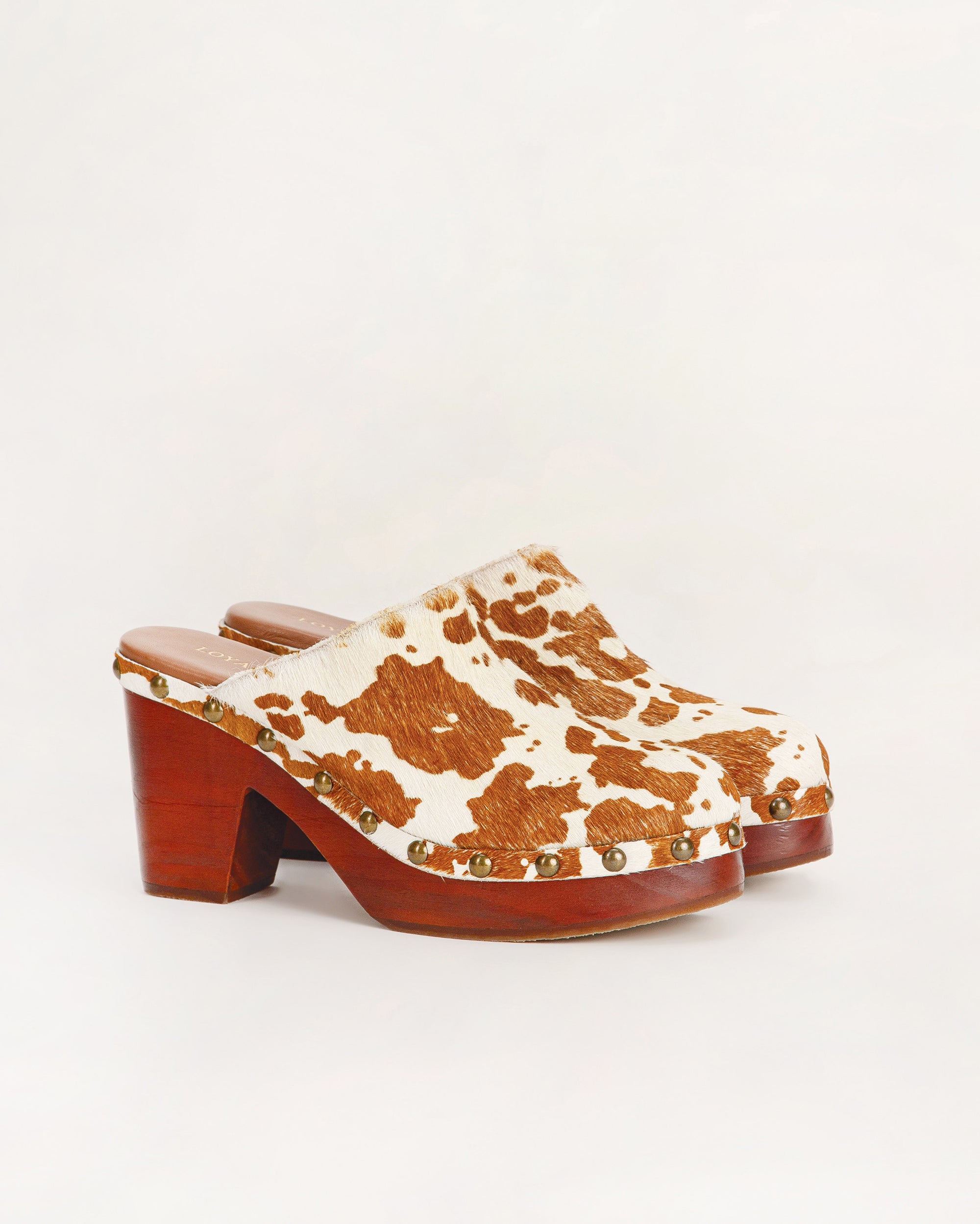 Carlotta Trail Clogs Brown And White Cowhide