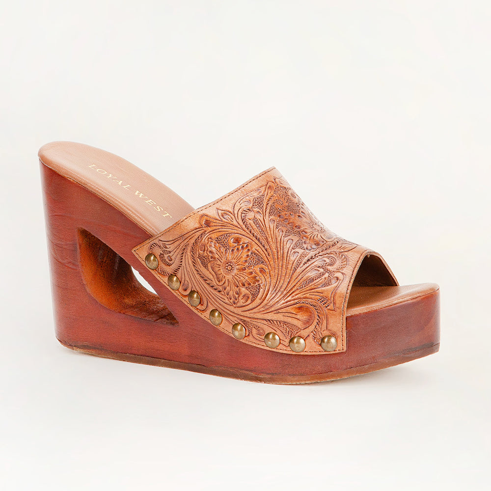 Desert Wanderer Sandals - Light Brown