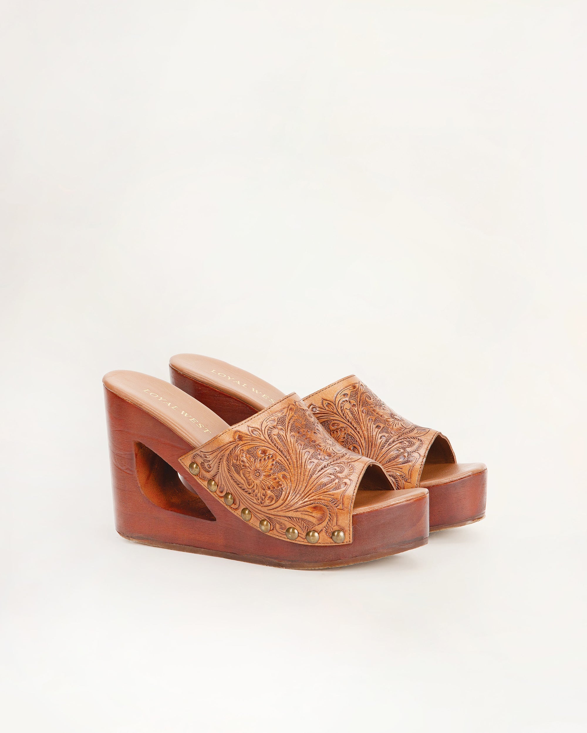 Desert Wanderer Sandals - Light Brown