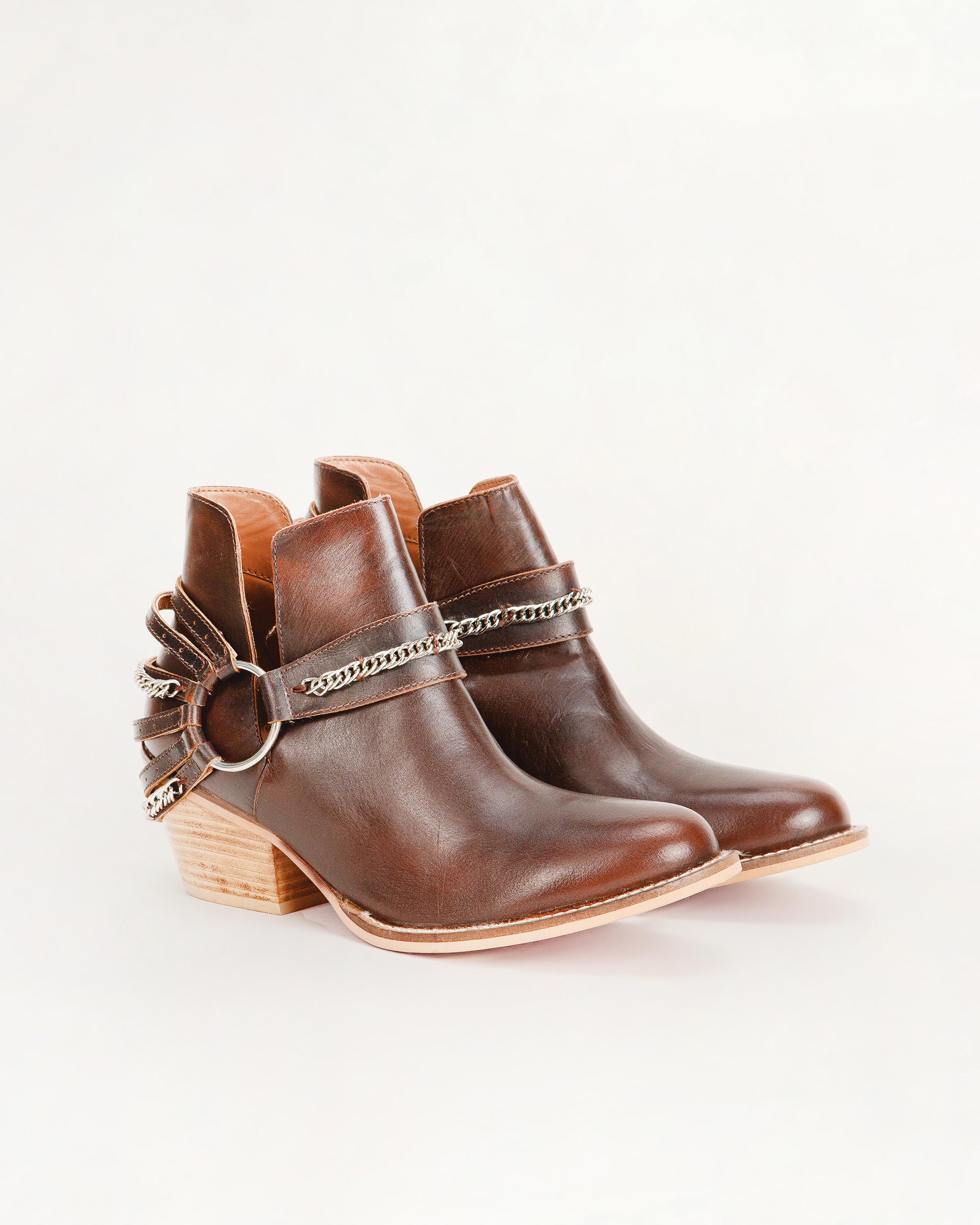 Raven Vanyon Booties In Calfskin