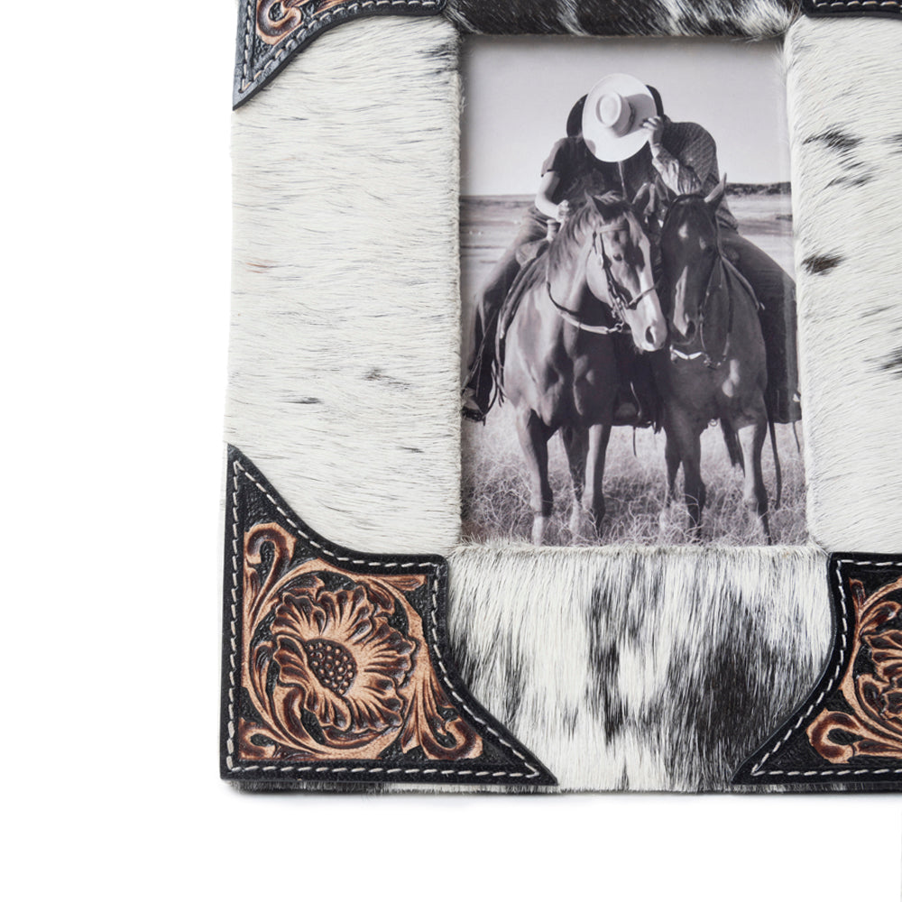 Tumbleweed Trail Photo Frame In Black & White