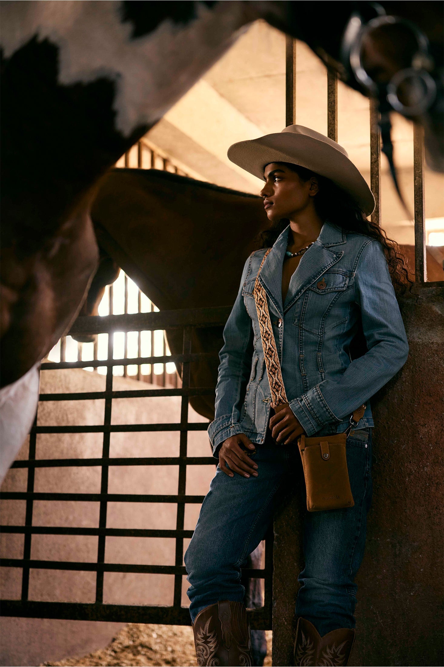 Saguaro Scout Leather Bag In Mid Brown