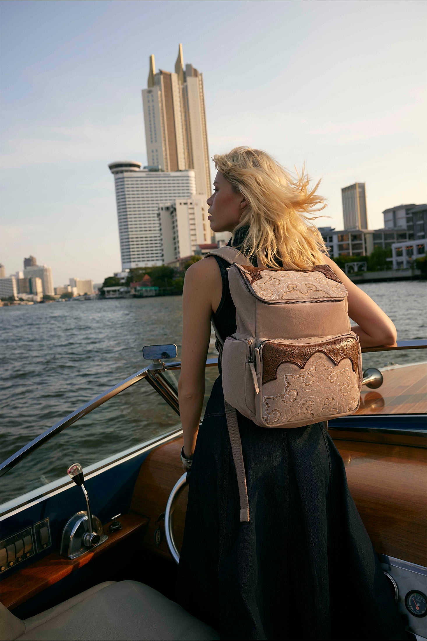 Ranchview Trail Backpack In Sand