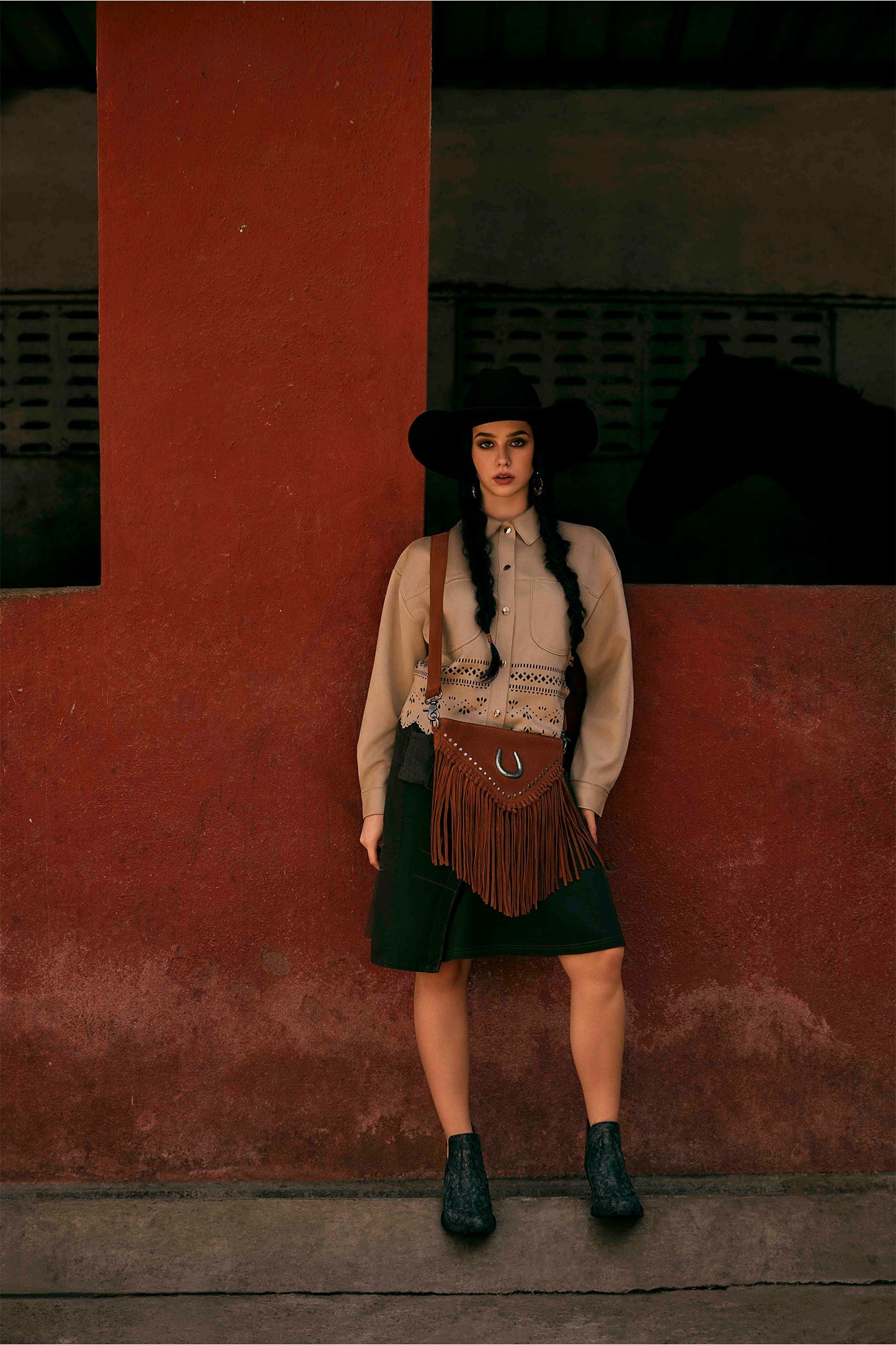 Stallion's Luck Leather Bag In Brown